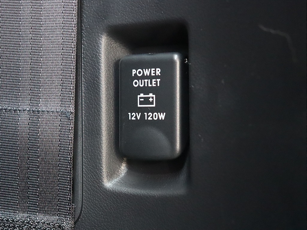 ラゲッジスペース内張り！