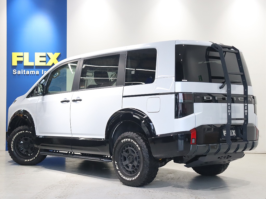 新車のデリカがついに入間店に入庫☆