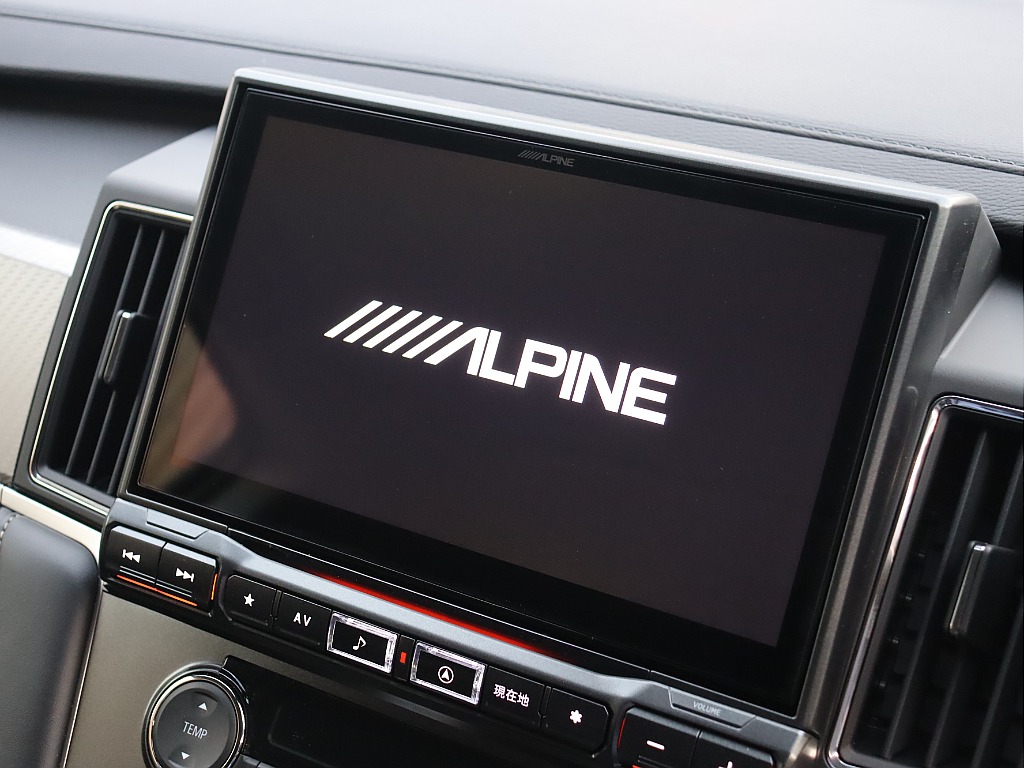 新品アルパイン11インチナビインストール！！ 大画面で見やすいです♪