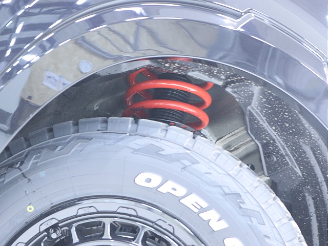 タナベ製リフトアップコイルを装備致しました♪