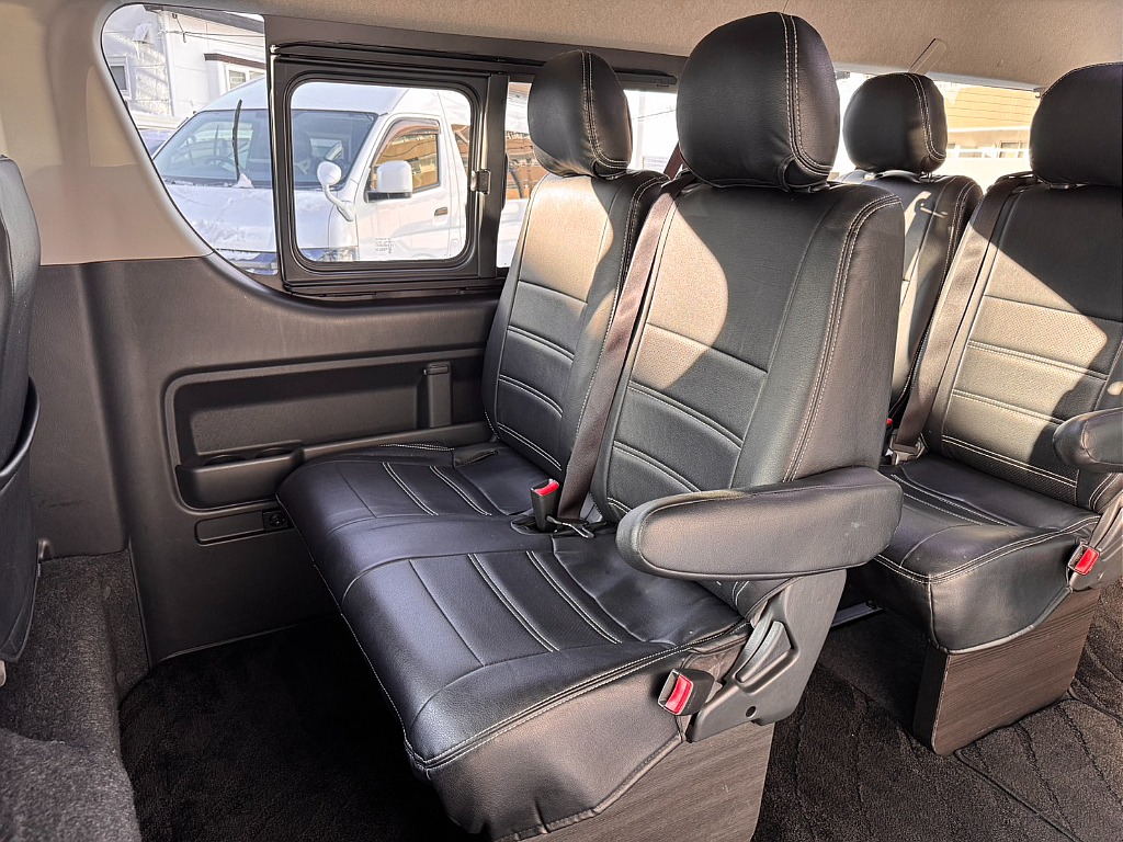 シートカバーも装備されております！