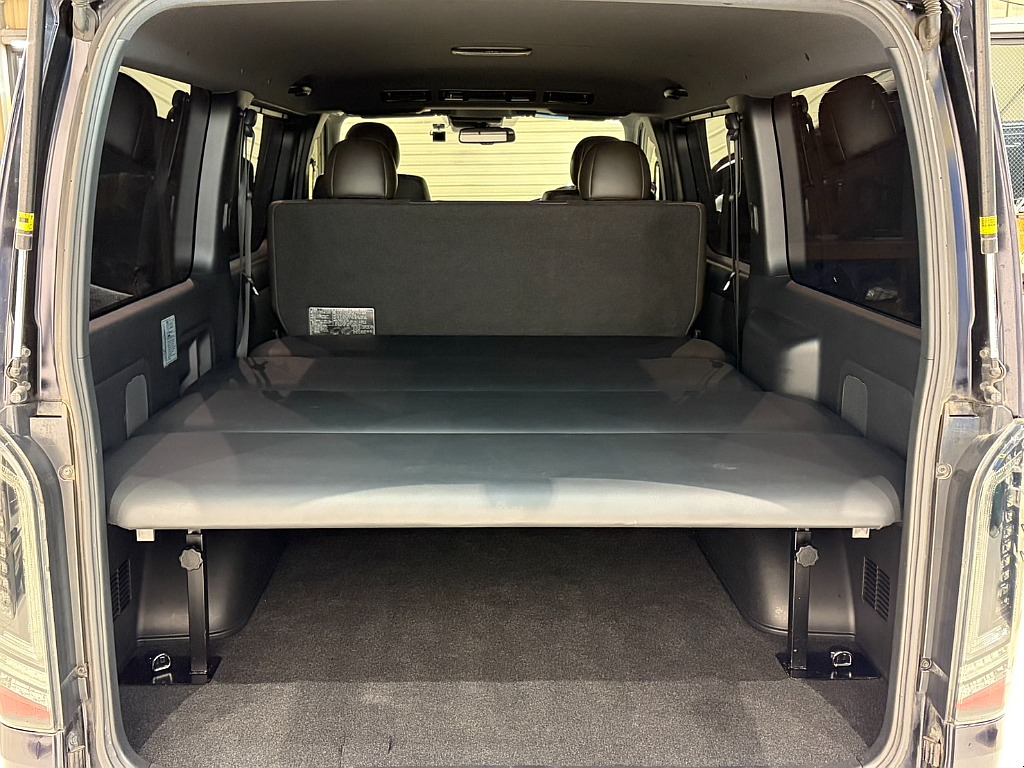 フラット大空間！