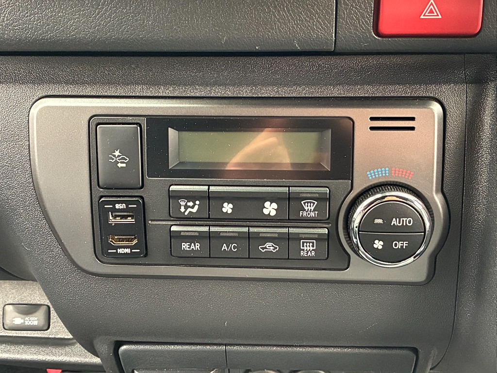 ビルトインHDMI付きです！