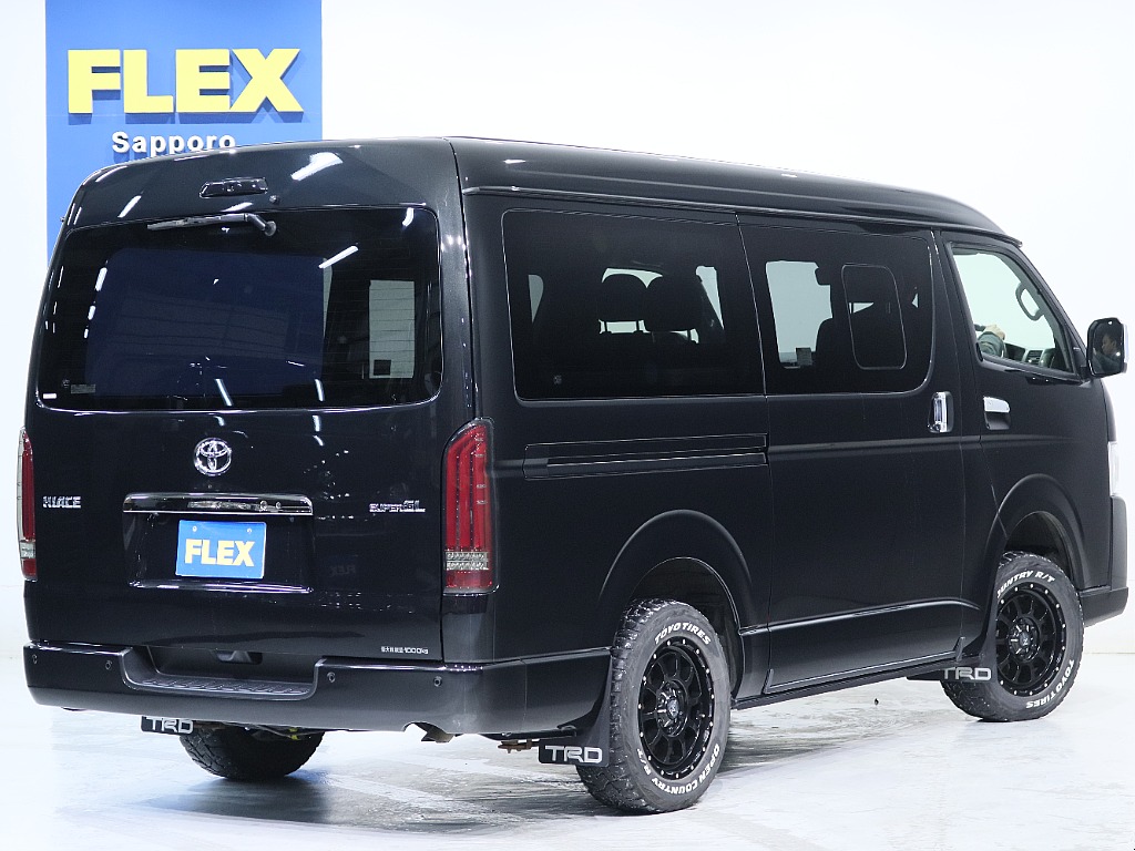 トヨタ ハイエースバン(16枚目)