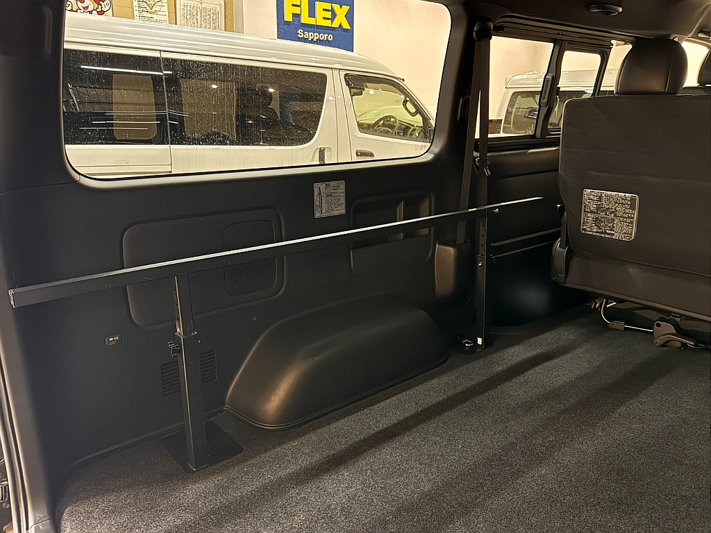 傷も少なく良好な車両です！