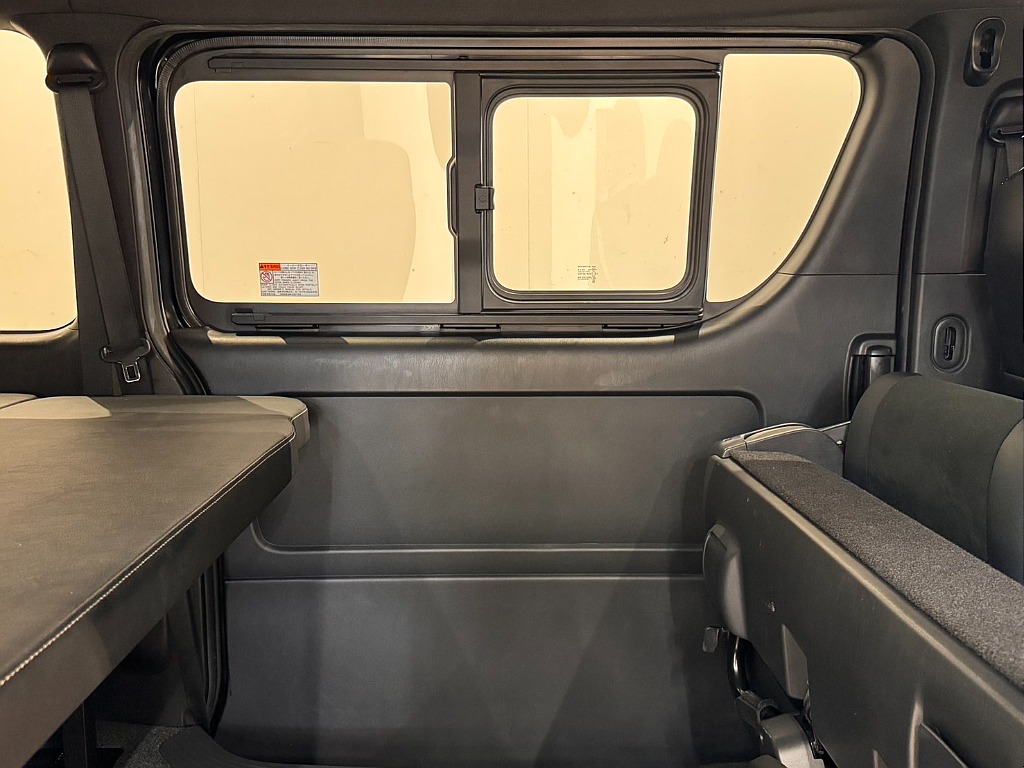 傷も少なく良好な車両です！