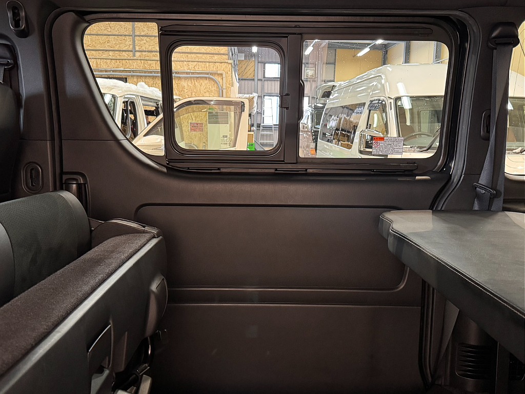 傷も少なく良好な車両です！