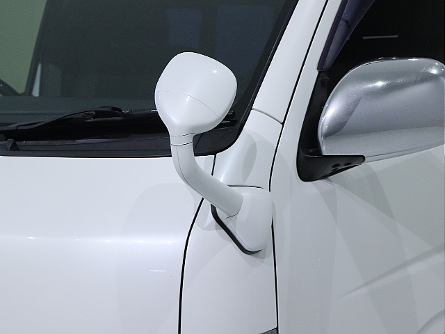 ガッツミラー同色！