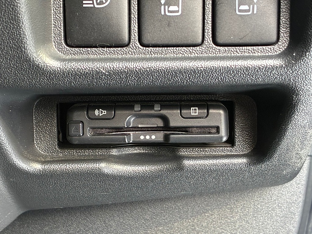 もちろんETC も付いております！