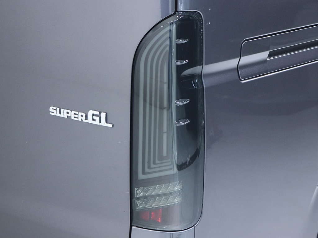 NEOTRACE　ブラック　テール！