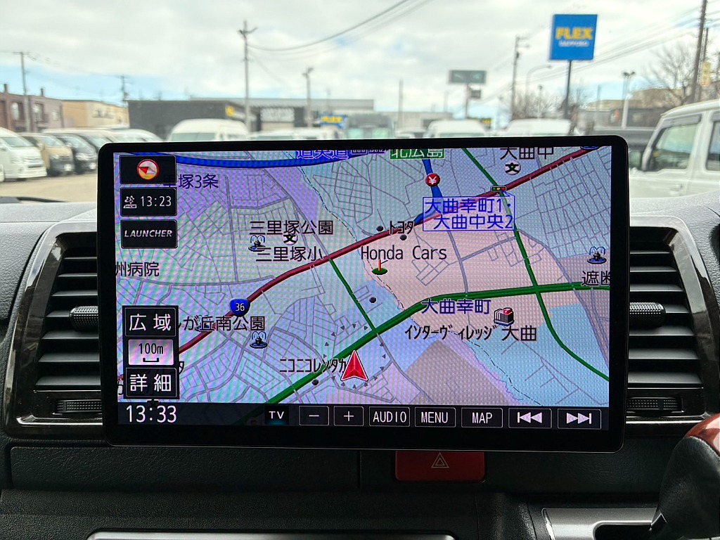 Panasonicストラーダ大画面ナビ搭載！
