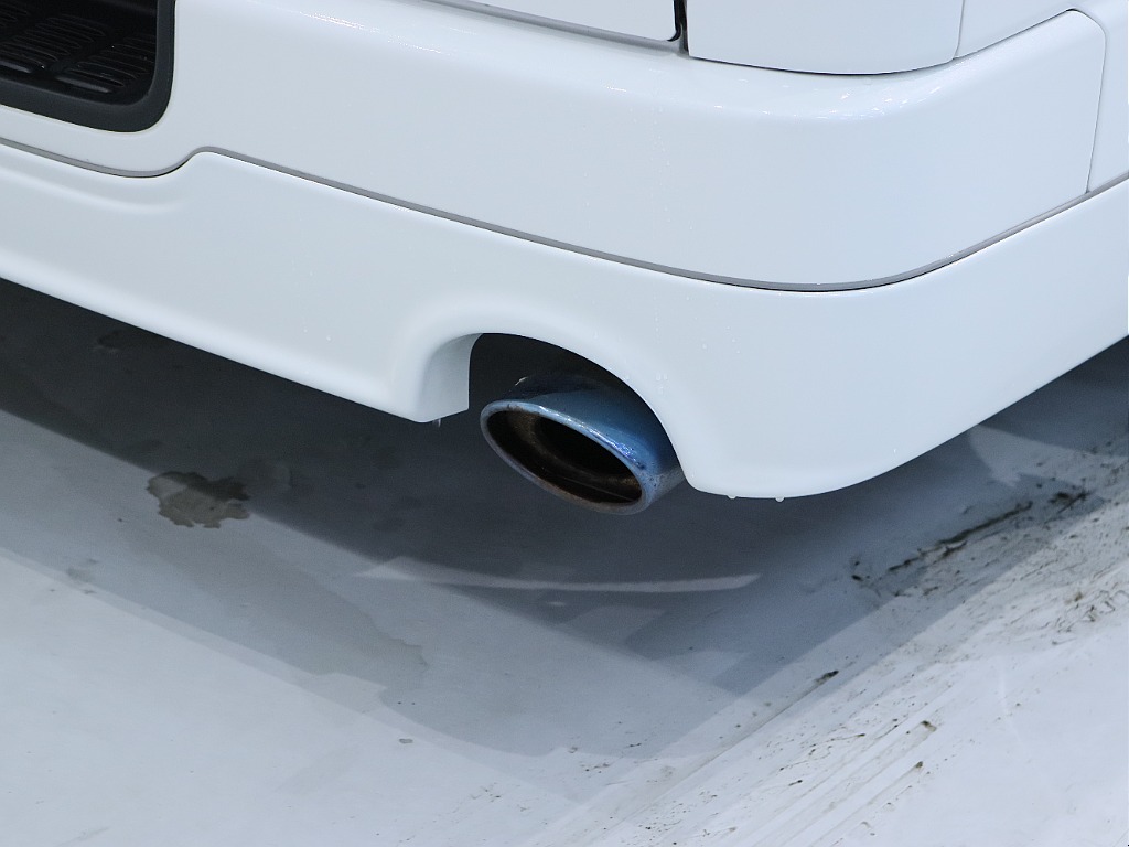 マフラーカッター付き！