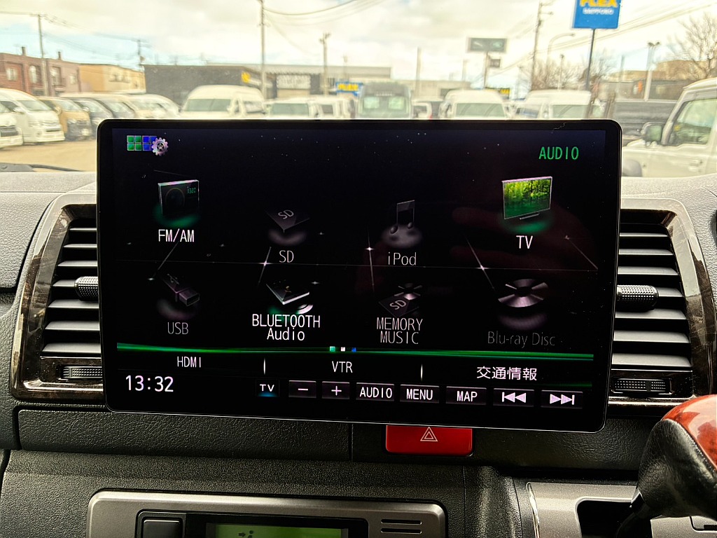 ソースも充実！