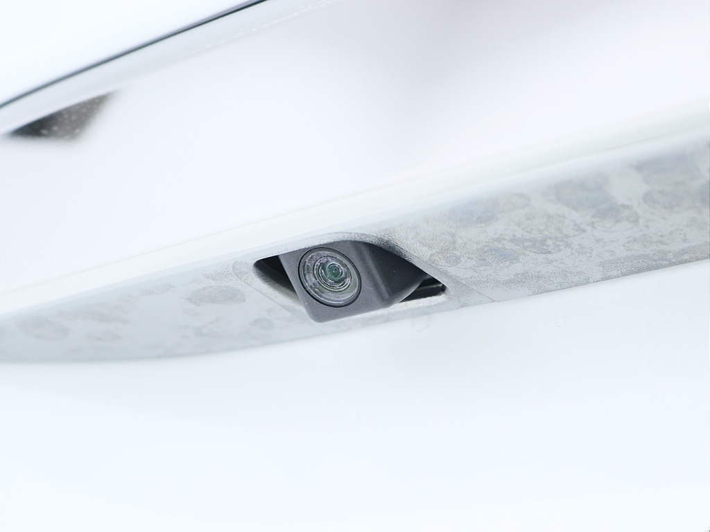 バックカメラ付き！