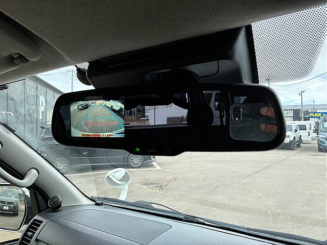バックカメラ付き防眩ミラー！メーカーオプション！