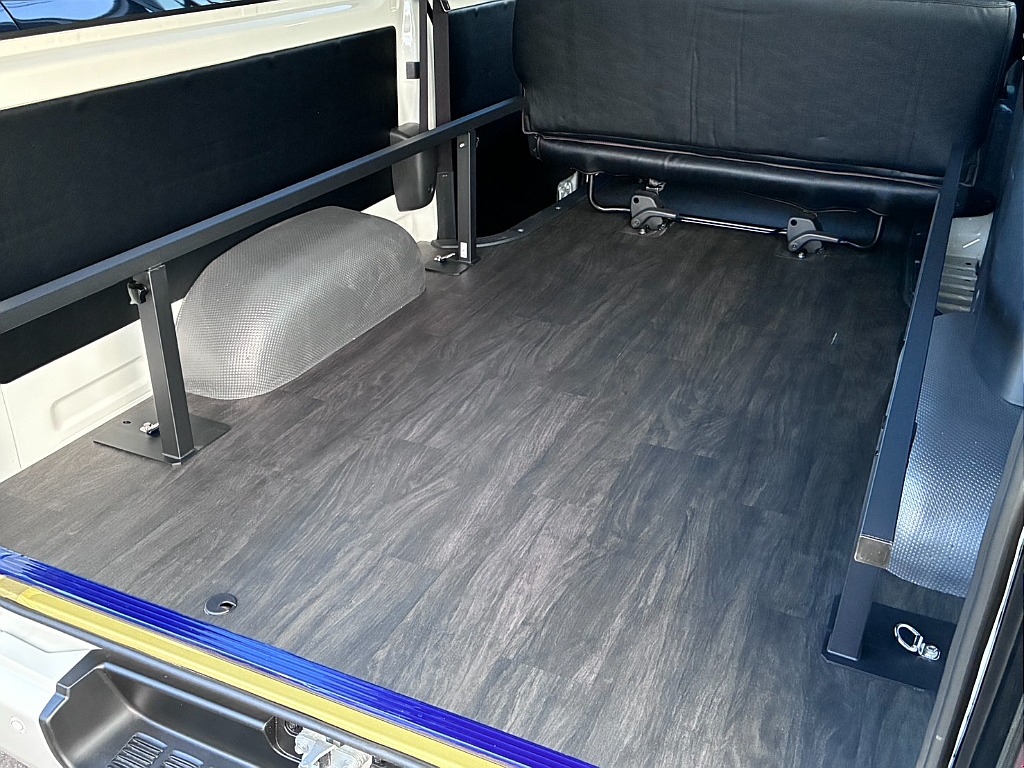 フローリングも施工済みです♪