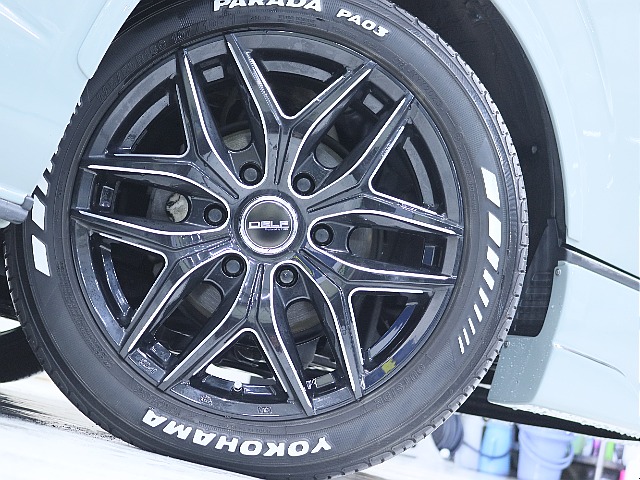 Delf01　18インチアルミホイール付き！