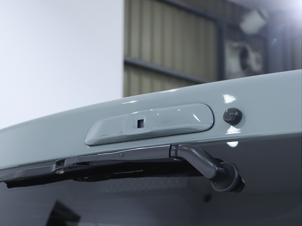 デジタルインナーミラー付き！