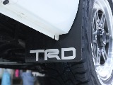 TRDマッドフラップも装備されております！