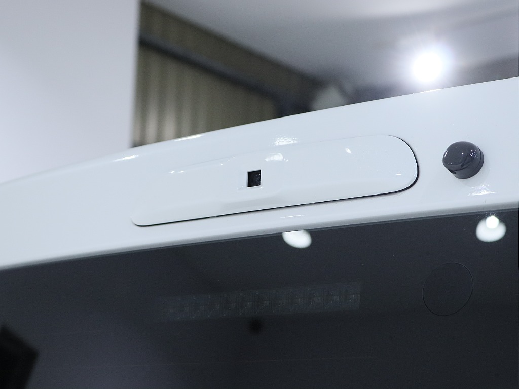 デジタルインナーミラー付き！