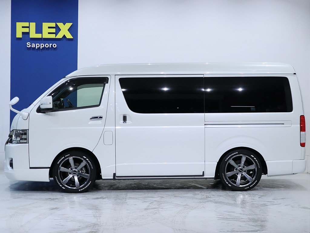 両側パワースライドドア付き！