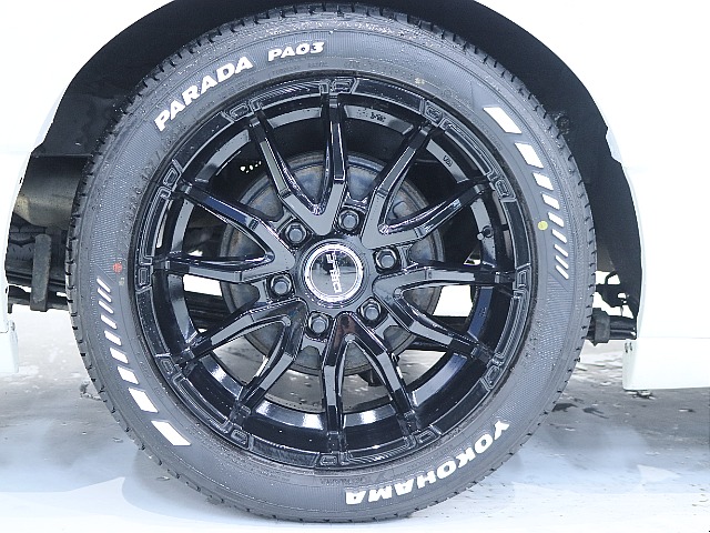 FLEXオリジナルDelf06　18インチアルミホイール付き！