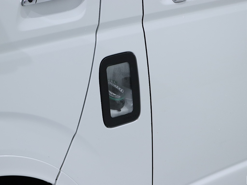 オネスト製フューエルリッドも装備済みです！