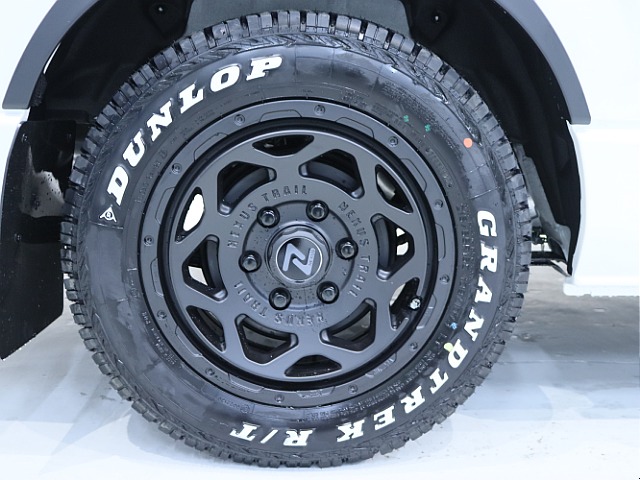 FLEXオリジナルNT-1　16インチアルミホイールつき！