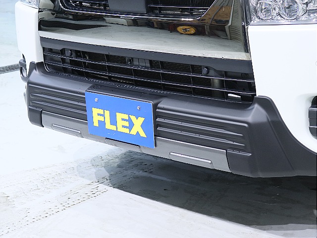 T-Forceスポイラーを装備済みです！