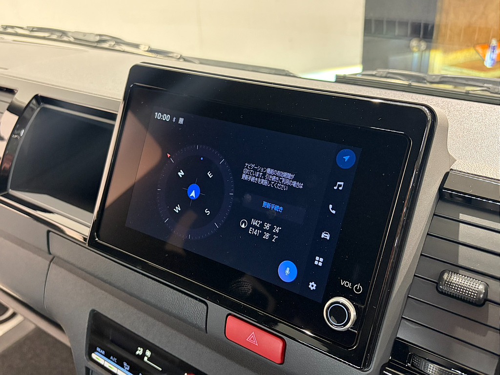 ディスプレイオーディオも標準です！