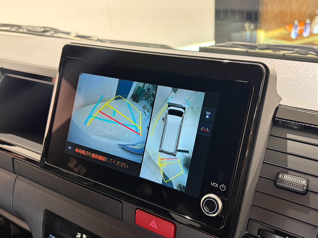 パノラミックビューモニターも標準です！