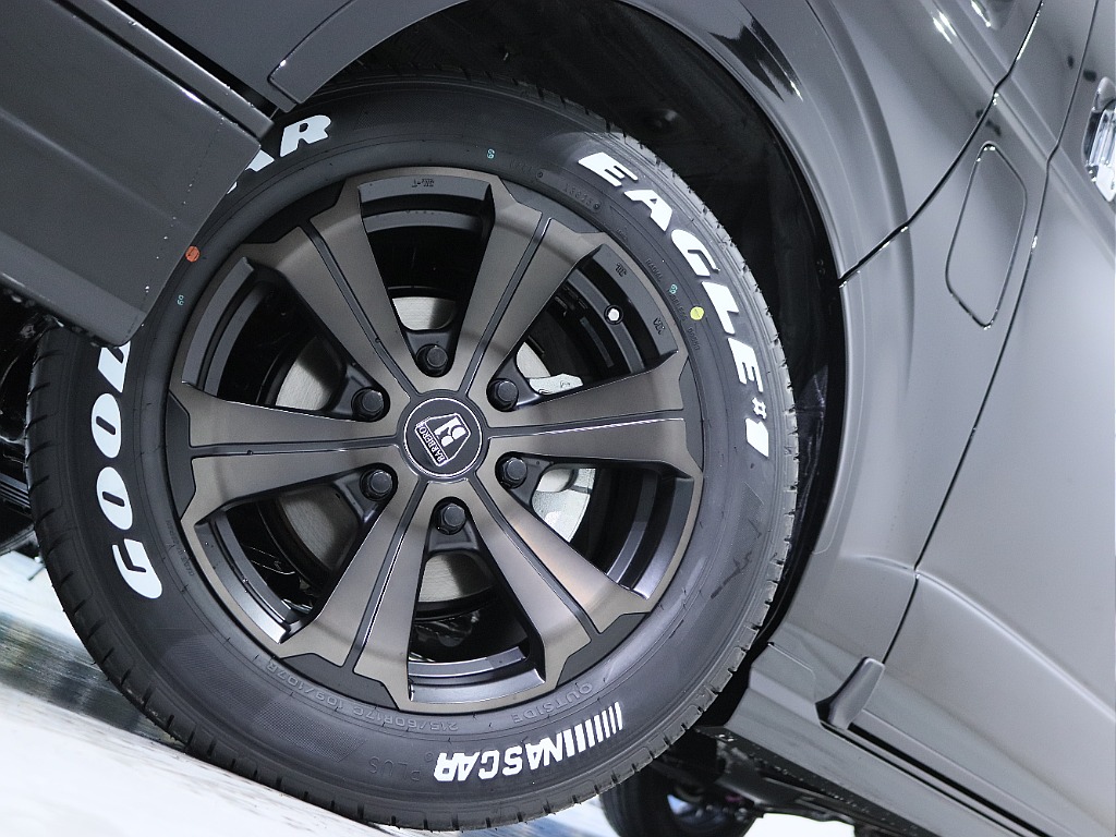 バルベロアーバン１７inアルミホイール！