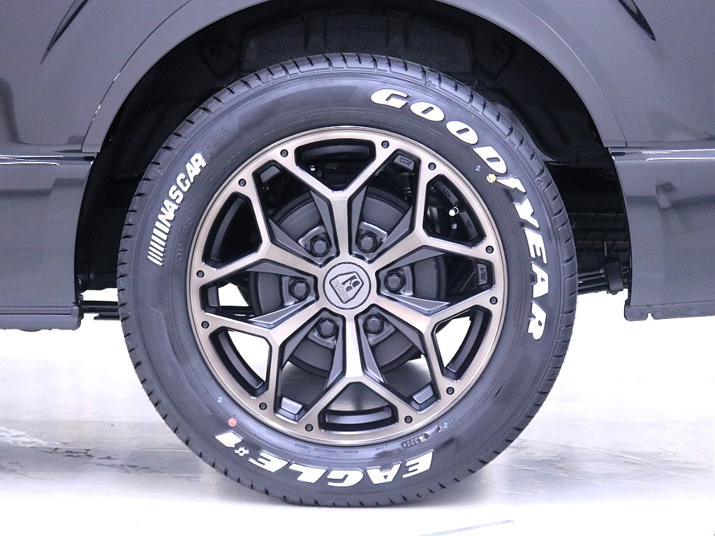 FLEX　バルベロ　HEX　×　グッドイヤーナスカータイヤ