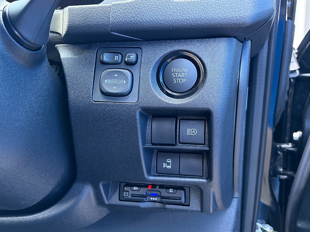 トヨタ&nbsp;ハイエース&nbsp;ワゴン2.7GLロング ミドルルーフ 4WD&nbsp;パーキングサポートPlusレス&nbsp;石川県の詳細画像&nbsp;その15