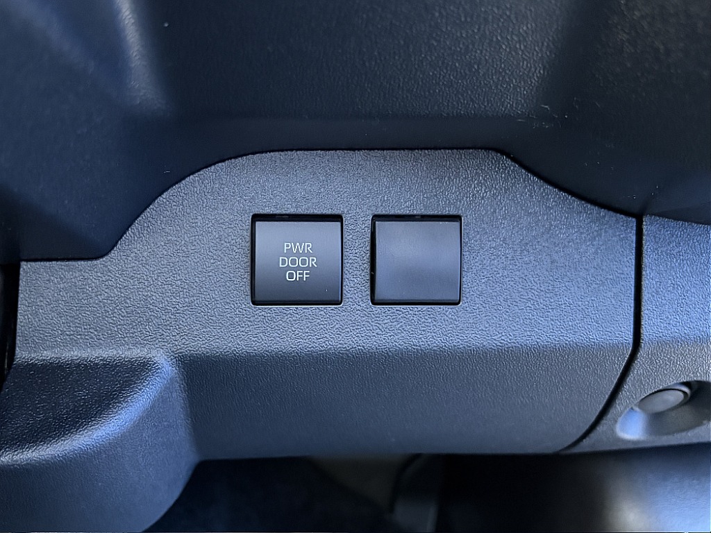 パワースライドドアオフにできます☆