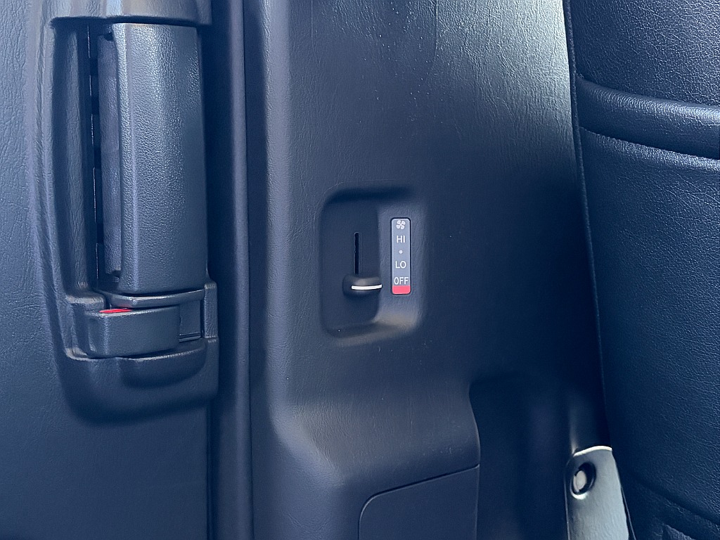 リアヒータノブ☆