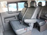 シートには見た目◎、お手入れ性◎なシートカバーを装着済みです♪