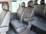 純正シート配列の座席♪スマートベットキットを装着済みですので快適にお乗りいただけます♪