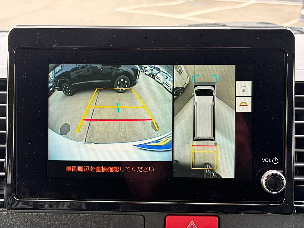 パノラミックビューモニター付き！