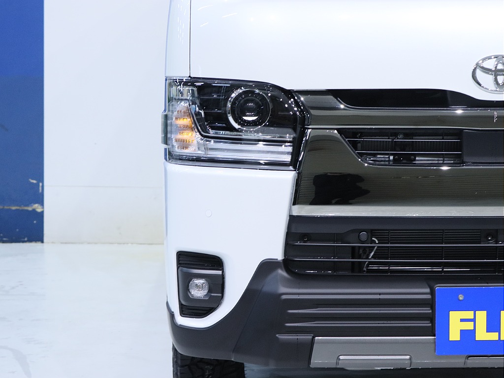 トヨタ ハイエースバン(34枚目)