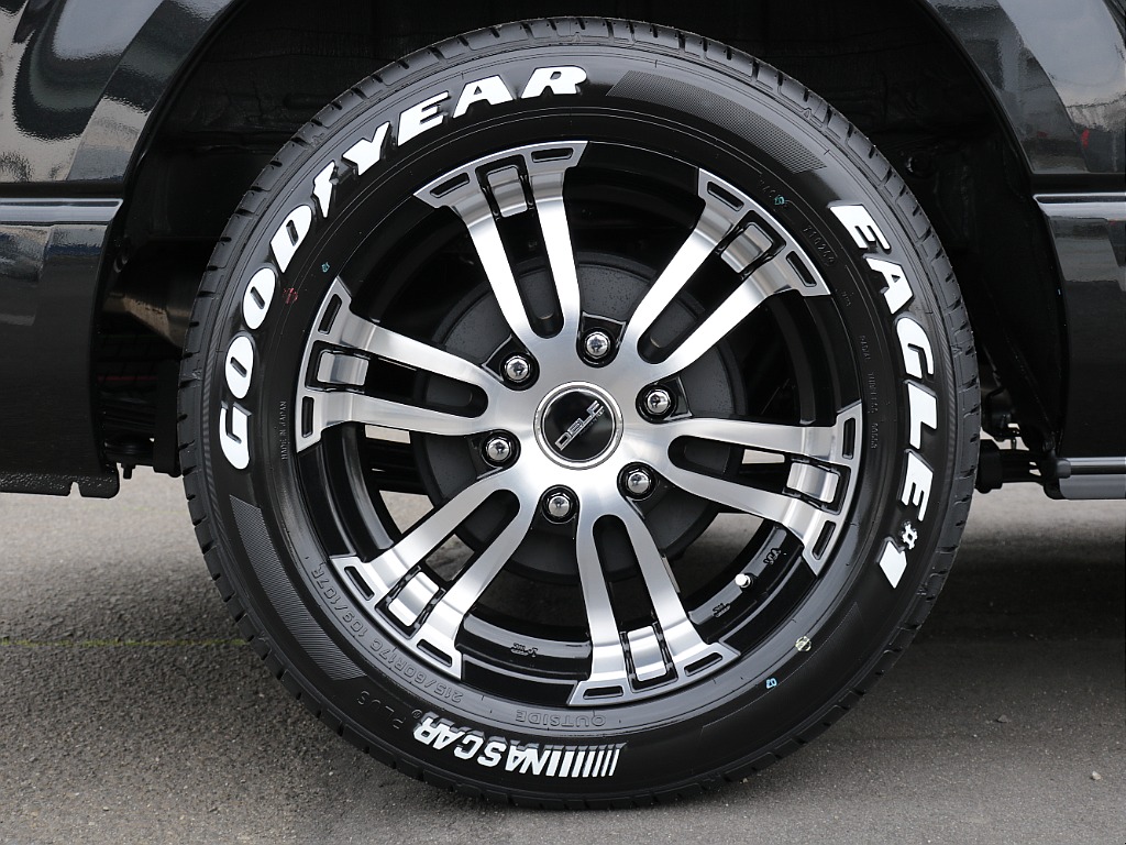 デルフ02＆ナスカータイヤ17インチセット