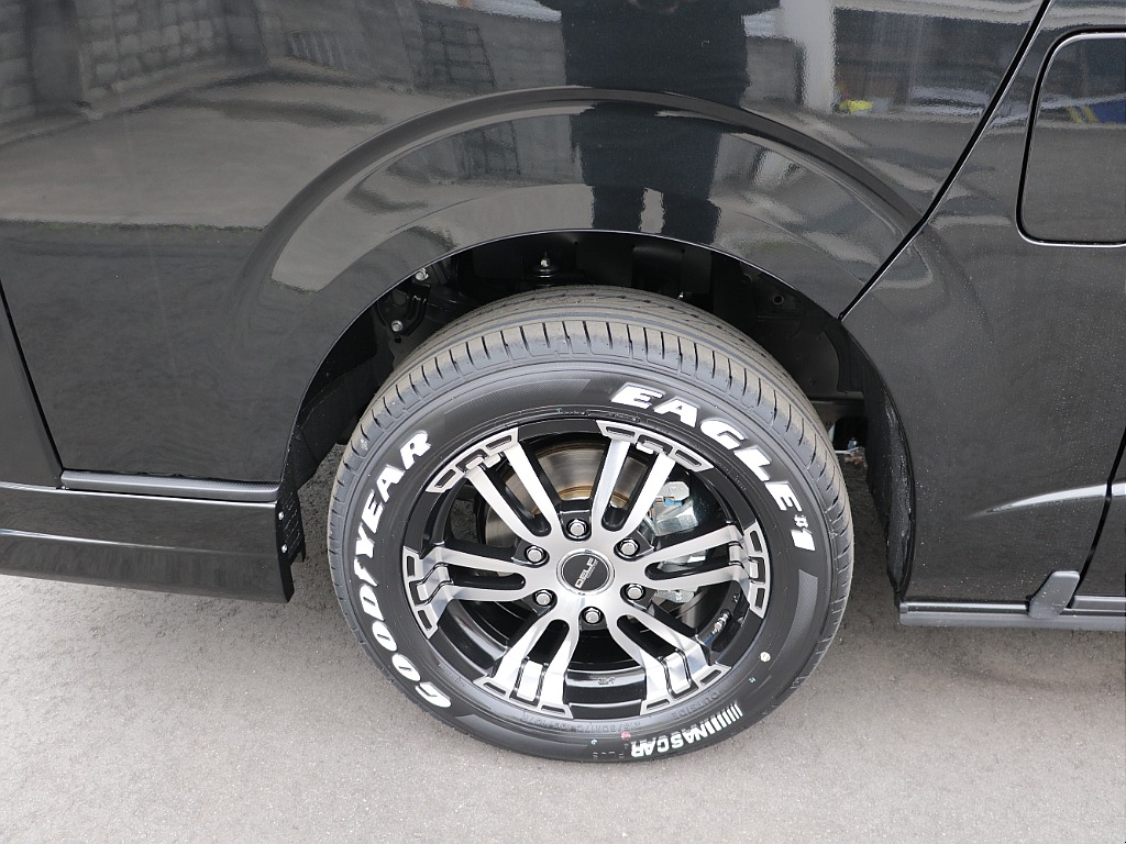 トヨタ ハイエースバン(47枚目)