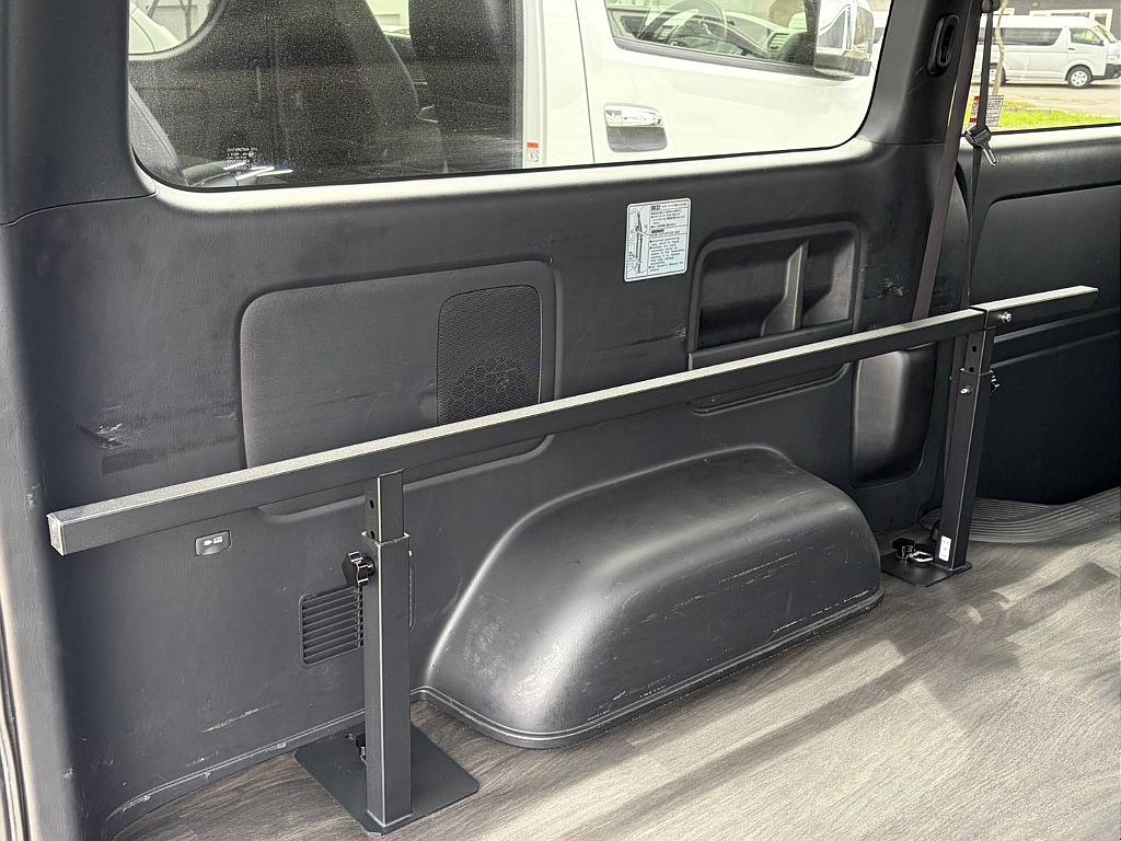 荷室空間にもAC100V電源があります♪