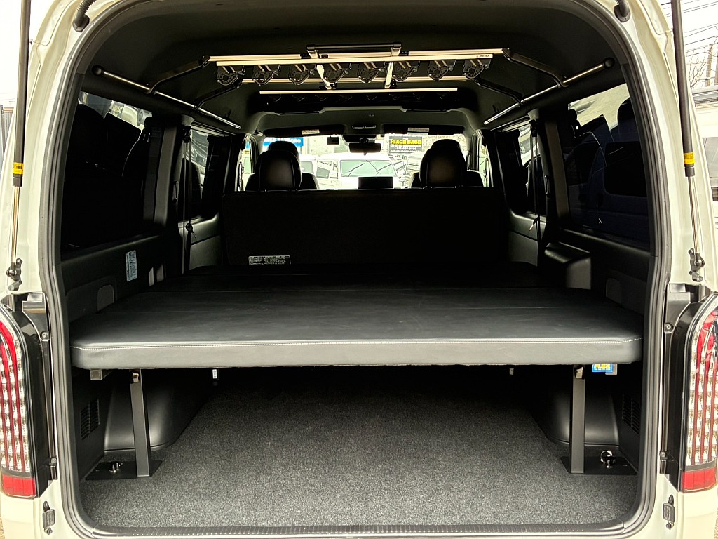 みんなで車中泊を楽々に行えます♪