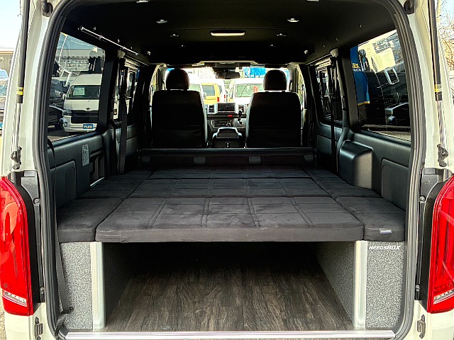 2列目を倒すことで収納も広がります！