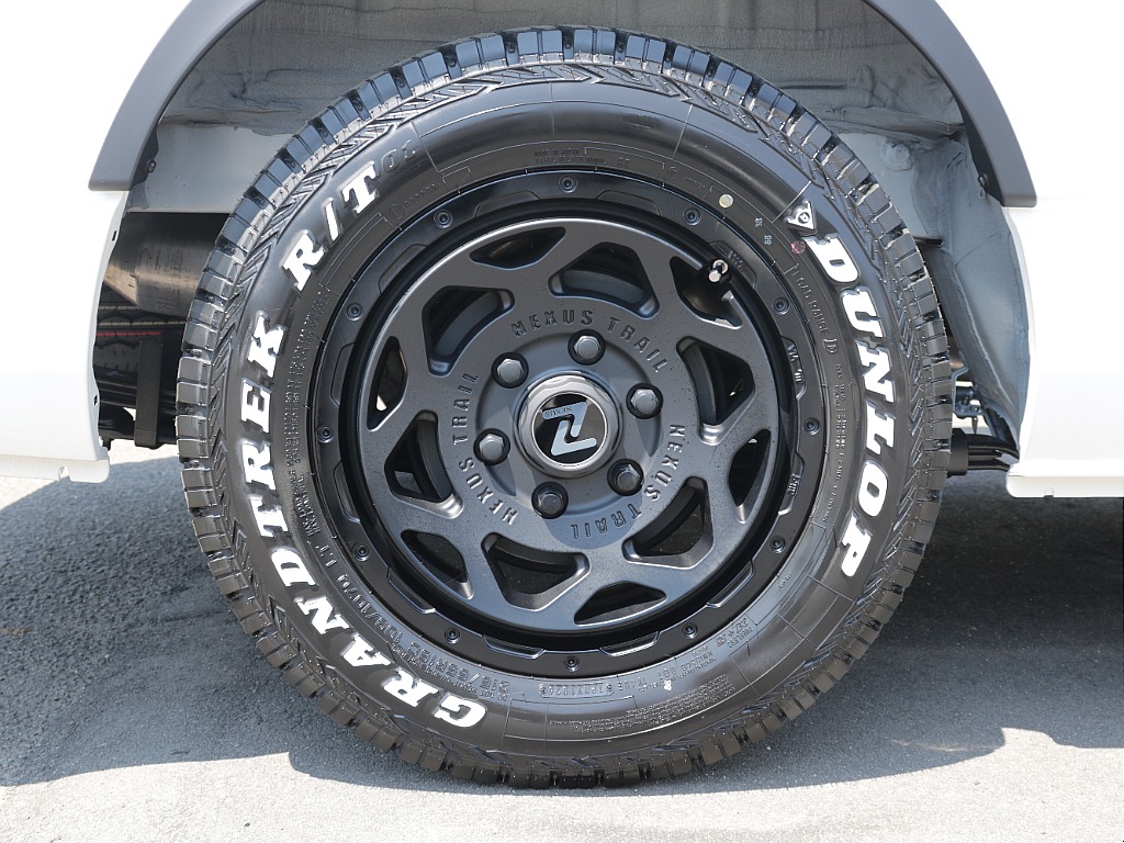 トヨタ ハイエースバン(33枚目)