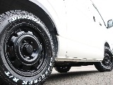 オフロードスタイルに仕上がっておりますのでキャンプ場などでも目を惹きそうですね♪