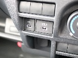 ＦＬＥＸグループは「すべての人に愛車を」をコンセプトに車種別に全国展開中！愛車と一緒に、ライフスタイルを充実させてもらいたいという思いで、ランクル仙台泉店では皆様のご要望になんでもお応えします♪