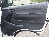 ＦＬＥＸグループは「すべての人に愛車を」をコンセプトに車種別に全国展開中！愛車と一緒に、ライフスタイルを充実させてもらいたいという思いで、ランクル仙台泉店では皆様のご要望になんでもお応えします♪