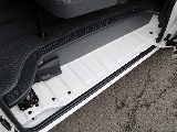 ＦＬＥＸグループは「すべての人に愛車を」をコンセプトに車種別に全国展開中！愛車と一緒に、ライフスタイルを充実させてもらいたいという思いで、ランクル仙台泉店では皆様のご要望になんでもお応えします♪